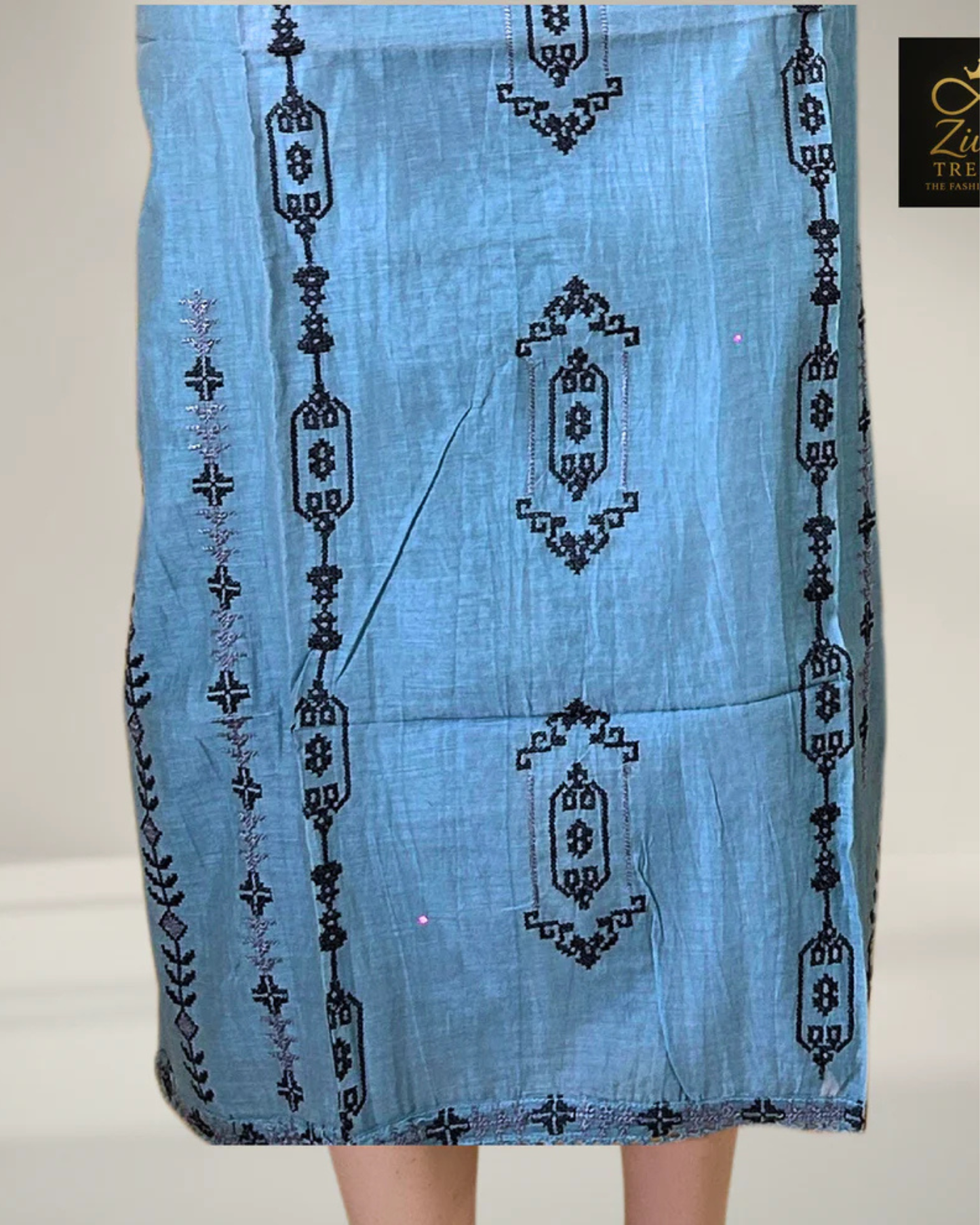 Sky Blue Mul Chanderi Hand-Embroidered Suit Set