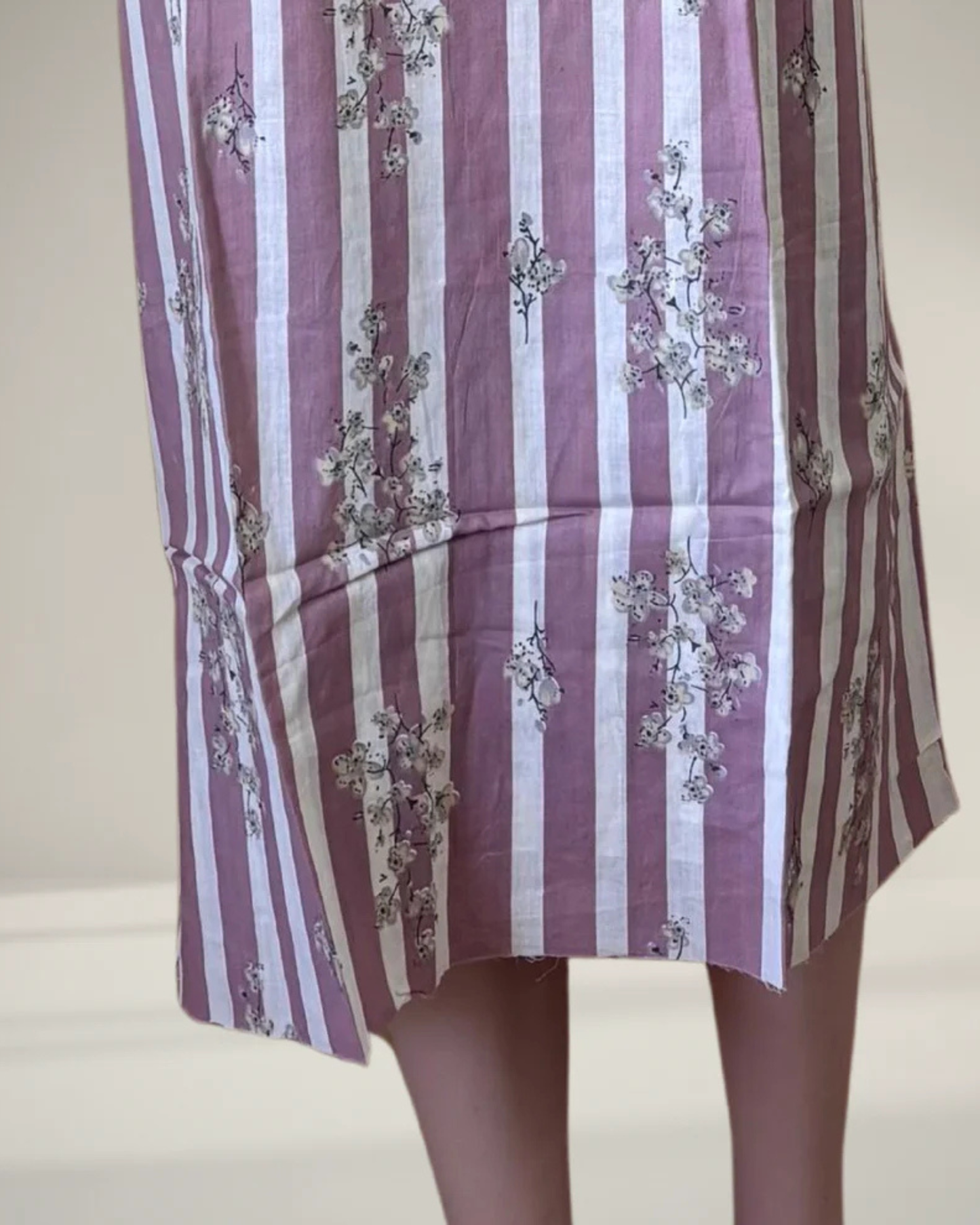Pink Printed Suit Set with Thread Embroidery