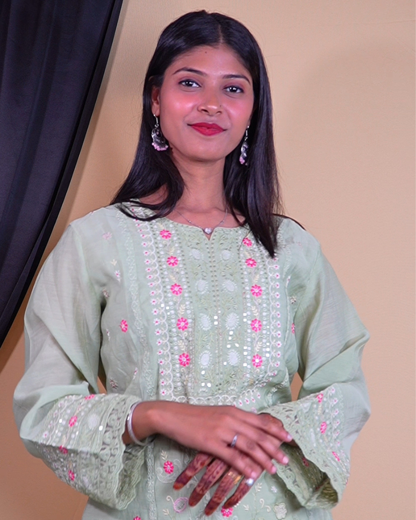 Pista Mul Embroidery Cut Work Suit Set
