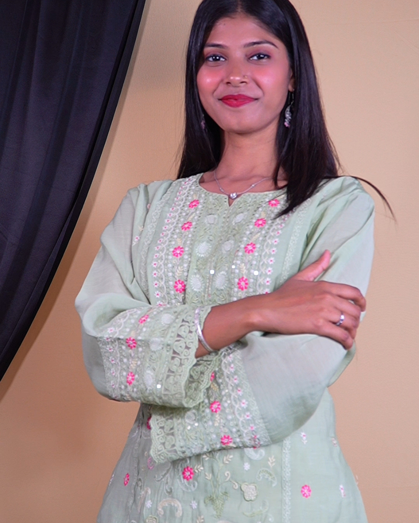 Pista Mul Embroidery Cut Work Suit Set