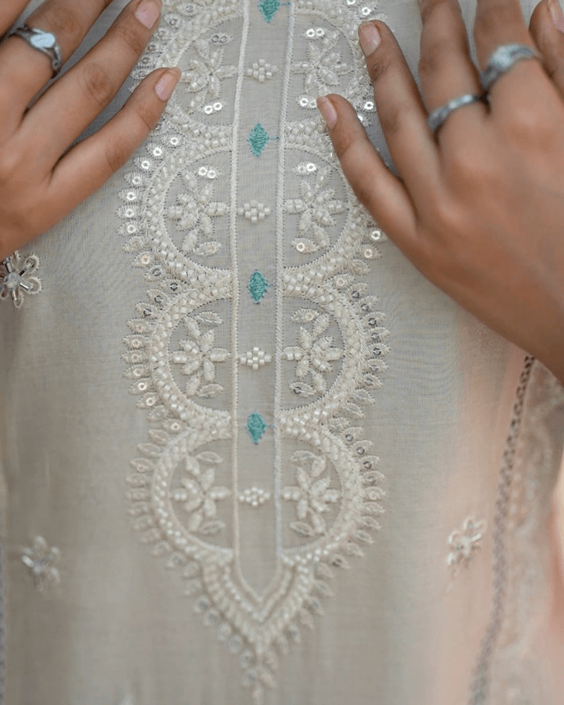 Elegent off white Suit
