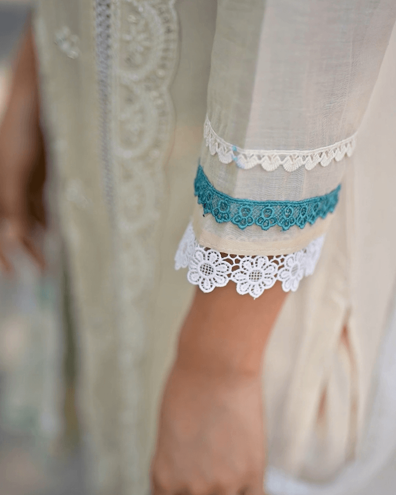 Elegent off white Suit